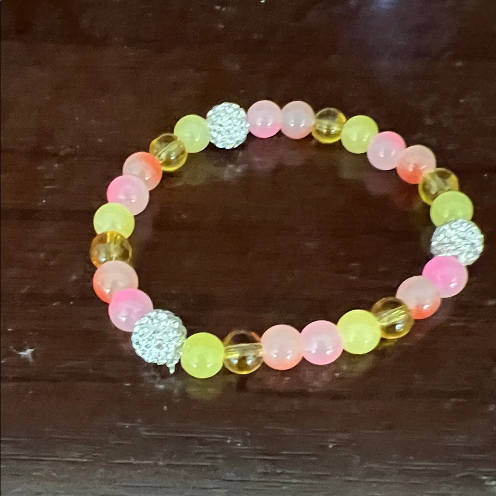 Pastel Beaded Elastic Bracelets with Pearlescent Finish